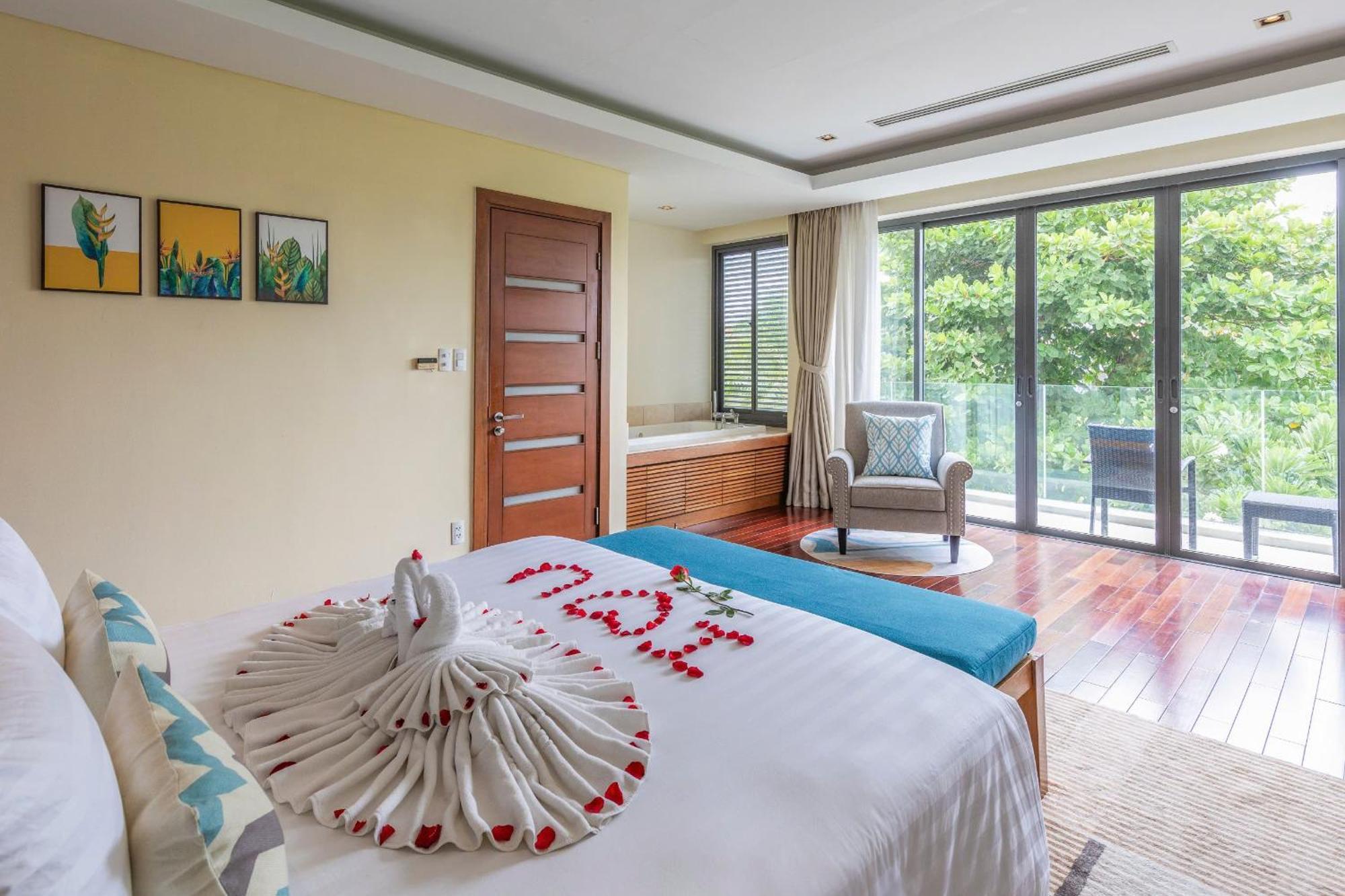 Ocean Villas Danang 4Br Private Pool - Idcwh Exterior photo